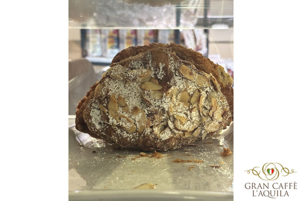 CORNETTO ALMOND